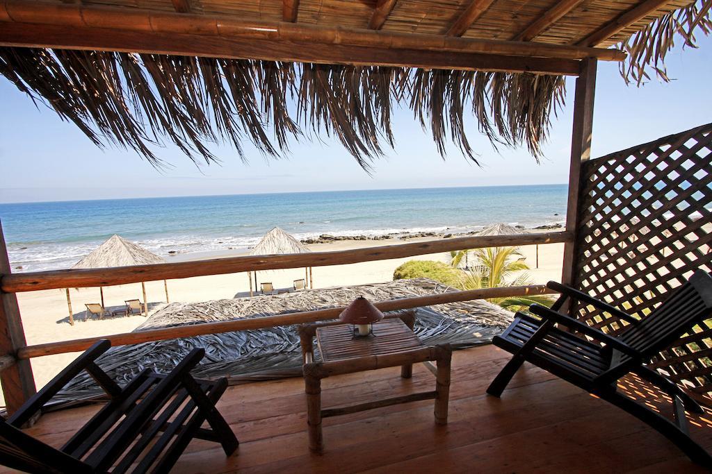 Hoja De Palma Bungalows Canoas de Punta Sal Room photo