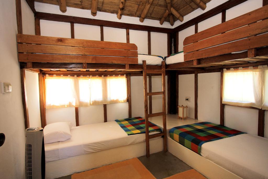 Hoja De Palma Bungalows Canoas de Punta Sal Room photo